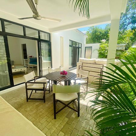 Nyumba Nyekundu Villa วาตามู ภายนอก รูปภาพ